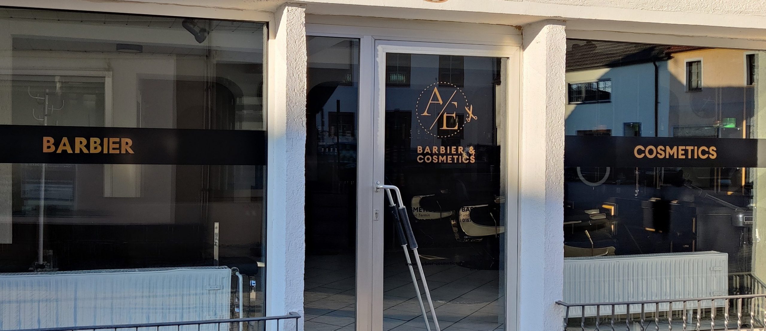 Friseursalon in Göllheim – Barbier & Cosmetics Außenansicht